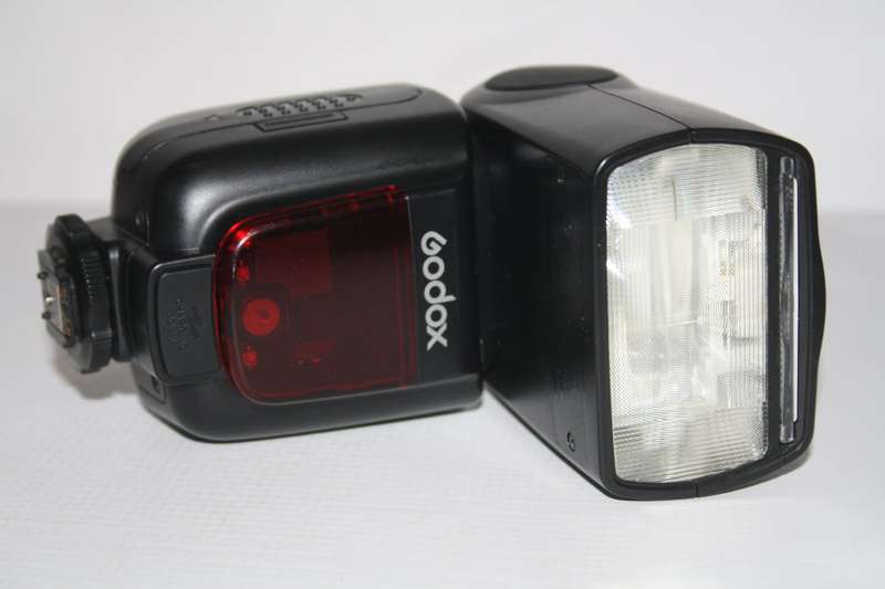 Godox TT685S 2.4G HSS TTL GN60 Flash Speedlite+ Xpro-S Trigger Transmitter Kit Compatible for Sony