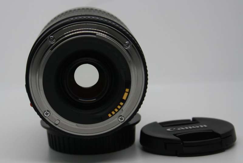 Canon EF 75-300mm f/4-5.6 III Telephoto Zoom Lens for Canon SLR Cameras , BRAND NEW CONDITION ,BOXED