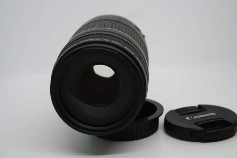 Canon EF 75-300mm f/4-5.6 III Telephoto Zoom Lens for Canon SLR Cameras , BRAND NEW CONDITION ,BOXED