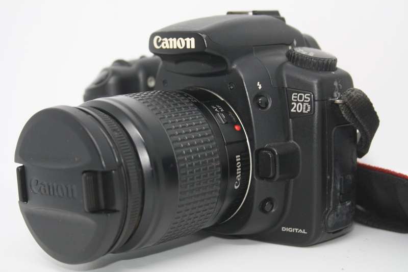Canon EOS 20D DSLR Camera with EF-S 20-80mm f/1.4-5.6  Lens GOOD CONDITION