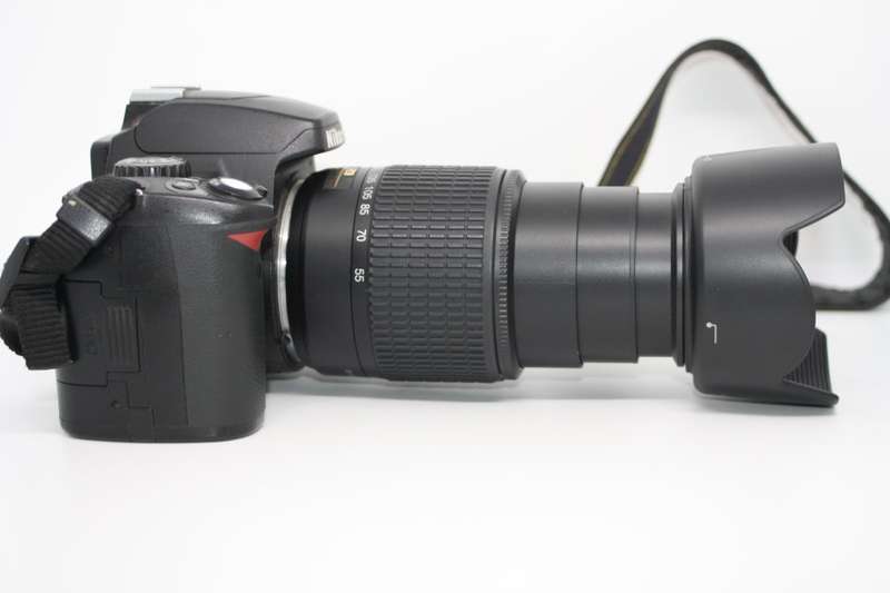 Nikon D40x 10.2MP Digital SLR Camera with 55-200mm f/3.5-5.6G ED AF-S DX Zoom-Nikkor Lens