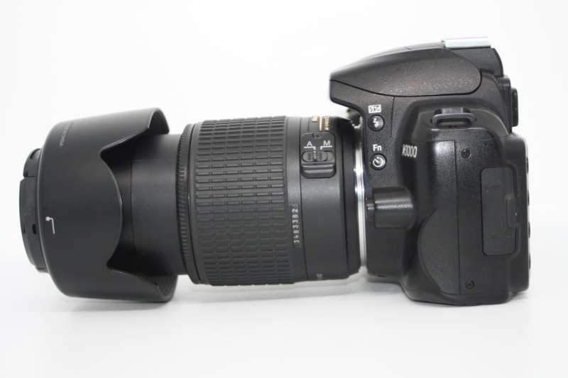 Nikon D3000 10.2MP Digital SLR Camera with 55-200mm f/1:4-5.6G AF-S DX  Nikkor Zoom Lens