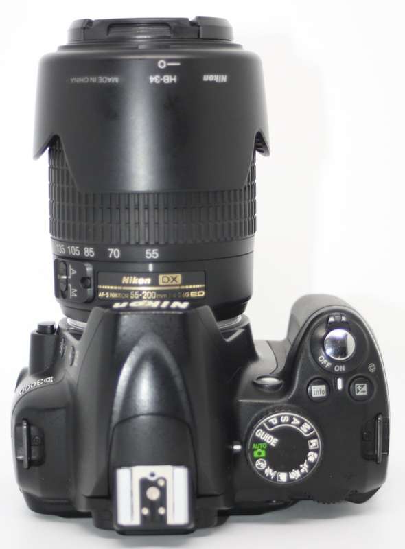 Nikon D3000 10.2MP Digital SLR Camera with 55-200mm f/1:4-5.6G AF-S DX  Nikkor Zoom Lens