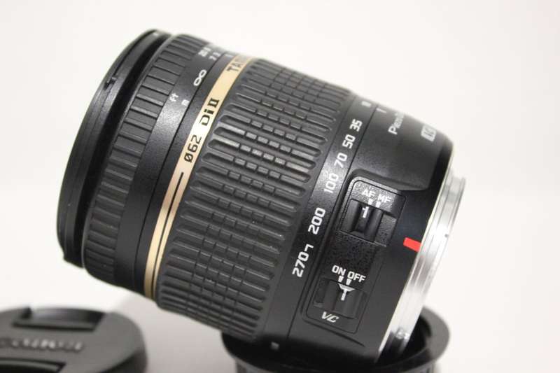 Tamron 18-270mm f/3.5-6.3 Di II VC PZD Lens for Canon EF IN EXCELLENT CONDITION