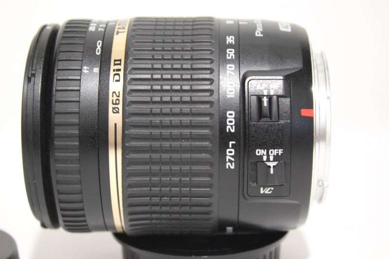 Tamron 18-270mm f/3.5-6.3 Di II VC PZD Lens for Canon EF IN EXCELLENT CONDITION