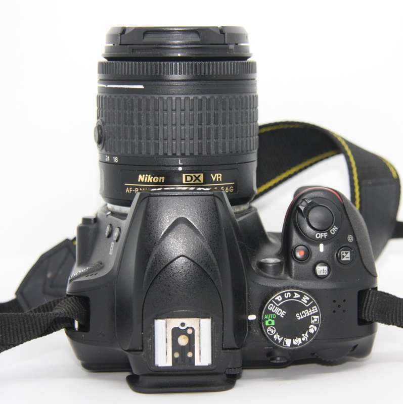 Nikon D3400 24MP DSLR ,FULL HD MOVIES with AF-P 18-55mm  Lens , GOOD CONDITION. LOW SHUTTER COUNT