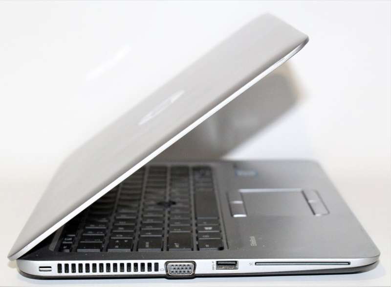 HP ELITEBOOK 820 G3, CORE I3-6100U ,8GB RAM,256GB SSD,INTEL HD GRAPHICS 520, FULL HD TOUCH SCREEN