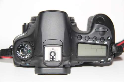 Canon EOS 60D (BODY ONY) IN VERY GOOD CONDITION