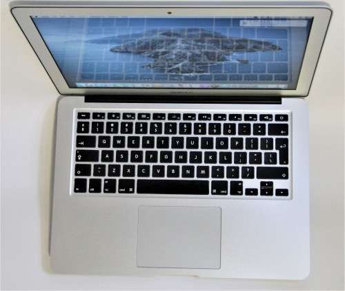 MACBOOK AIR 13 ,CORE I5-5350U,1.80GHz,8GB RAM ,128GB SSD, MICROSOFT OFFICE ,FINAL CUT PRO ,ADOBE CS5