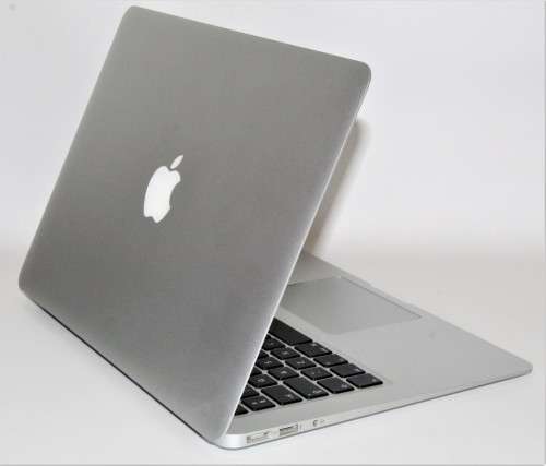 MACBOOK AIR 13` CORE I5-5350U@1.80GHz,8GB RAM ,128GB SSD , 2017 MODEL EXCELLENT CONDITION