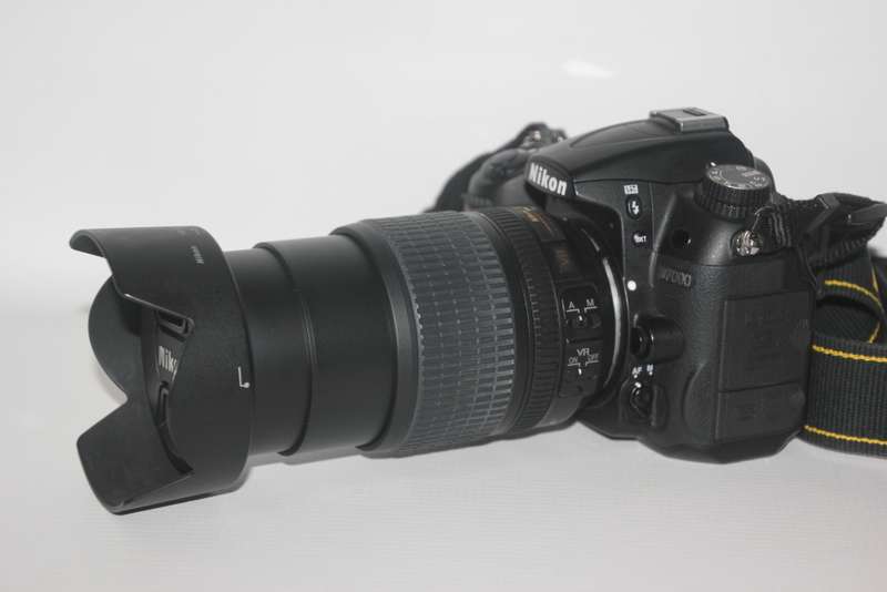 NIKON D7000, 16MP DSRL + 18-105MM VR LENS IN EXCELLENT CONDITION )LOW SHUTTER COUNT OF 11650