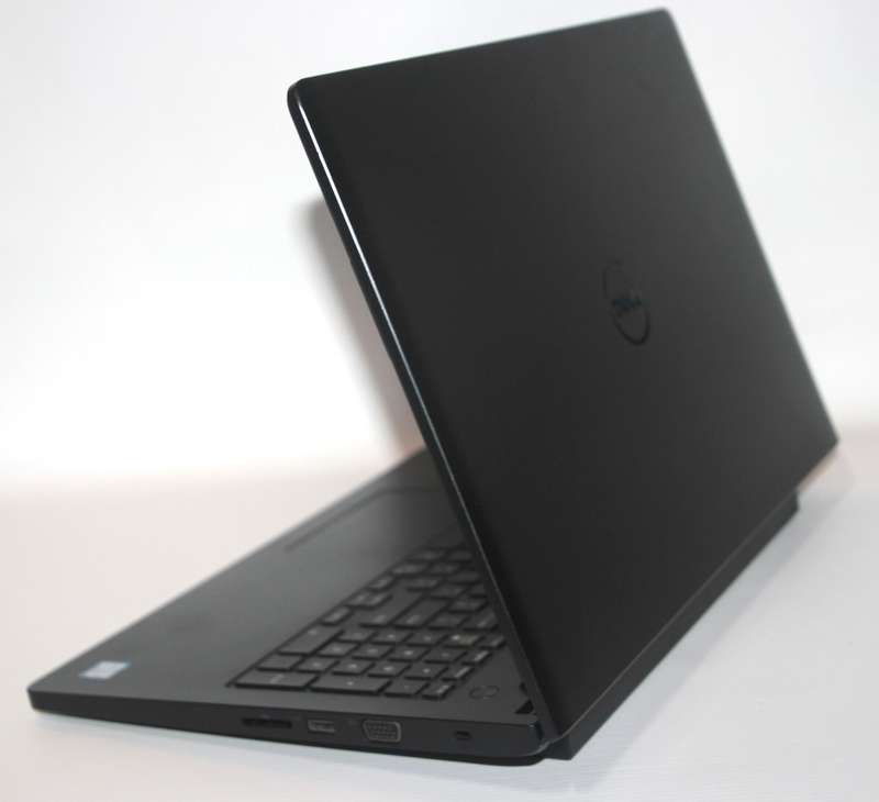 Dell Latitude 3570 ,Core i7-6600U Core 2.50GHz  16GB Ram, 512GB SSD 2GB GDDR5 NVIDIA GEFORCE 920M ,