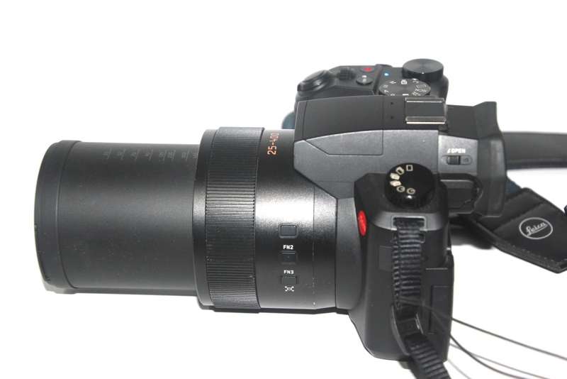 Leica V-Lux 5 20MP Superzoom Digital Camera with 9.1-146mm f/2.8-4 ASPH Lens (Black)