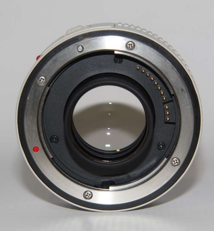 Canon EF 1.4X II Extender for Canon Super Telephoto Lenses (Teleconverter) in EXCELLENT CONDITION