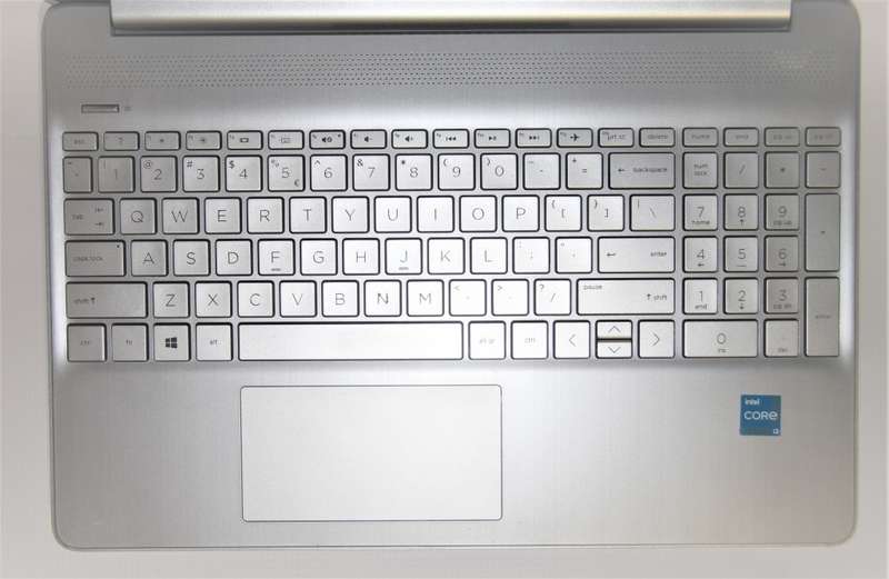 HP 15 Laptop, 11th Gen  Core i7-1165G7 @2.80GHz, 16GB RAM, 512GB SSD , 15.6 Full HD, DEMO CONDITION