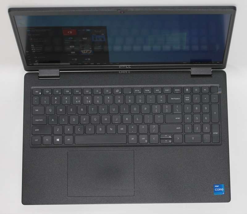 Dell Latitude 3520  11Th Gen  Core i7-1165G7,16GB RAM,512GB SSD, INTEL IRIS Xe Graphics, Full HD