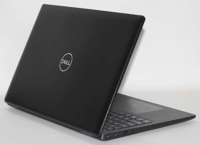 Dell Latitude 3520  11Th Gen  Core i7-1165G7,16GB RAM,512GB SSD, INTEL IRIS Xe Graphics, Full HD