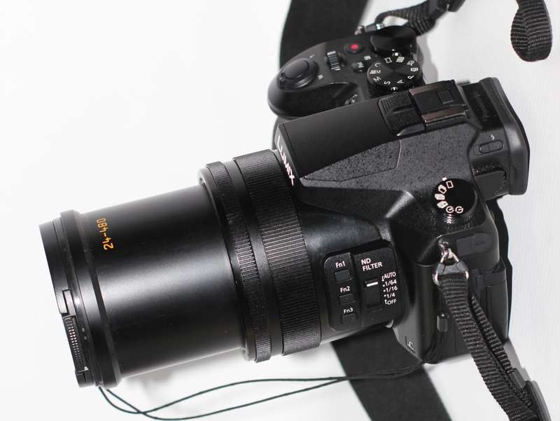 Panasonic Lumix DMC-FZ2000-20.1MP Hybrid Digital Camera (20x Optical Zoom, Leica Lens, Wi-Fi, OLED