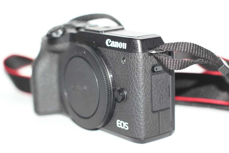Canon EOS M6 Mk II 32.5MP Compact Mirrorless Camera (Body Only)