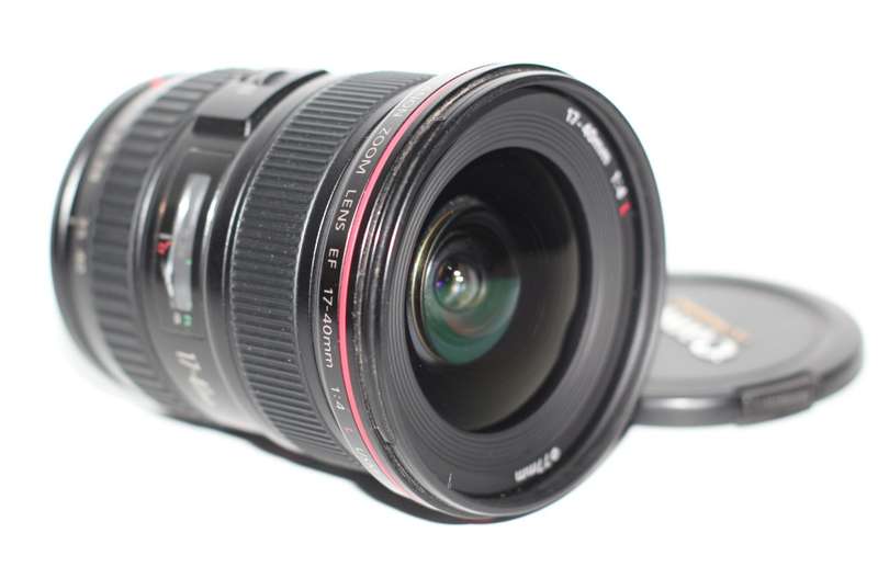 CANON 17-40mm F/4 L USM WIDE ANGLE ZOOM LENS