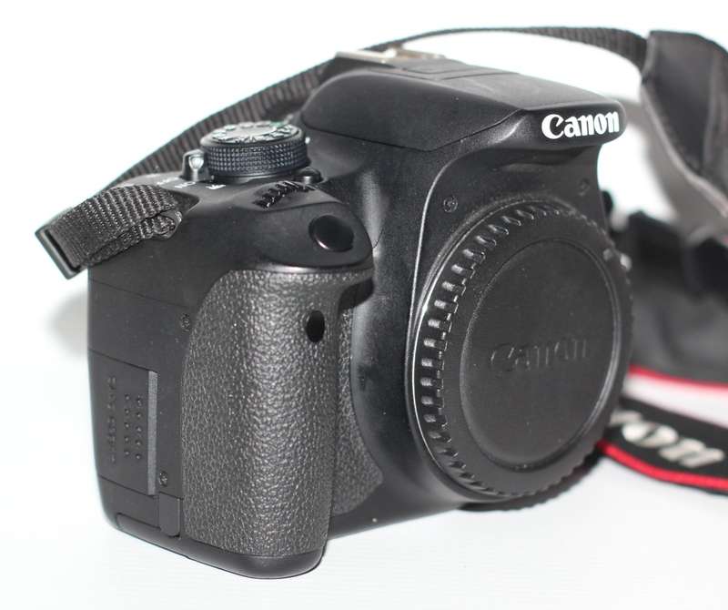 Canon EOS Rebel T5i 18.0 MP CMOS Digital SLR (BODY)