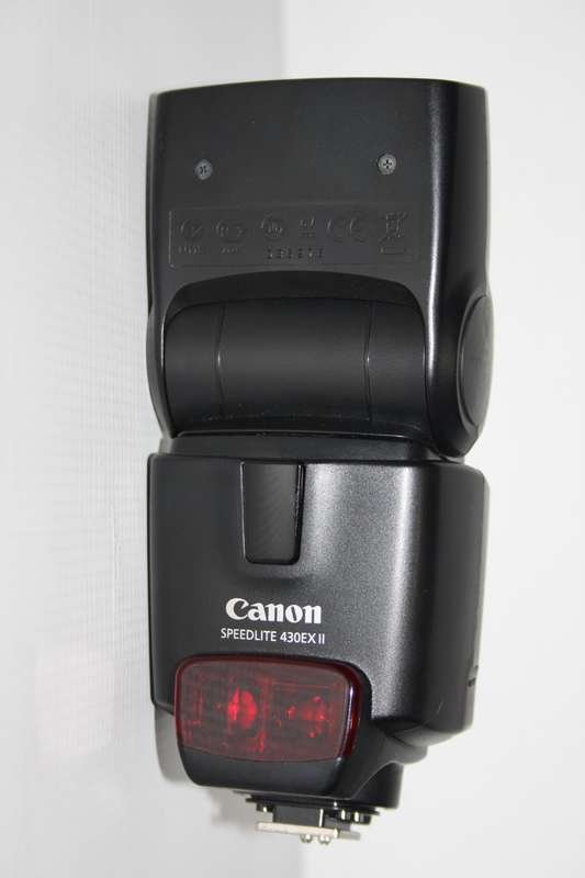 Canon Speedlite 430EX II Flash IN EXCELLENT CONDITION