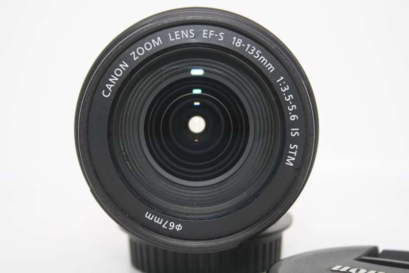 Canon EF-S 18-135mm f/3.5-5.6 IS STM IN VERY GOOD CONDITION