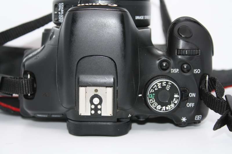 Canon EOS 600D 18MP Digital SLR Camera, FHD MOVIES , 18-55mm III Lens, CHARGER , Very Good Condition