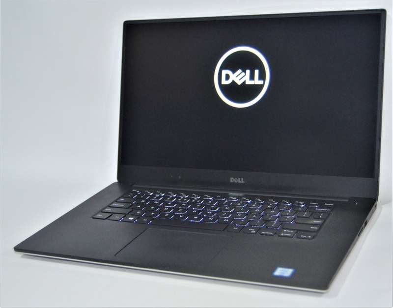 Dell XPS 15 9560 Hexa-Core i7-7700HQ , 16GB Ram, 1TB SSD, 4GB NVIDIA ,  15.6` 4K UHD TouchScreen