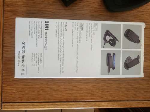Samsung Galaxy Buds 2 with extra ear tips + 3 in 1 Wireless Charger