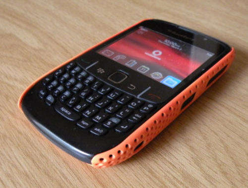 Blackberry 8520 (FREE Orange Sleeve)