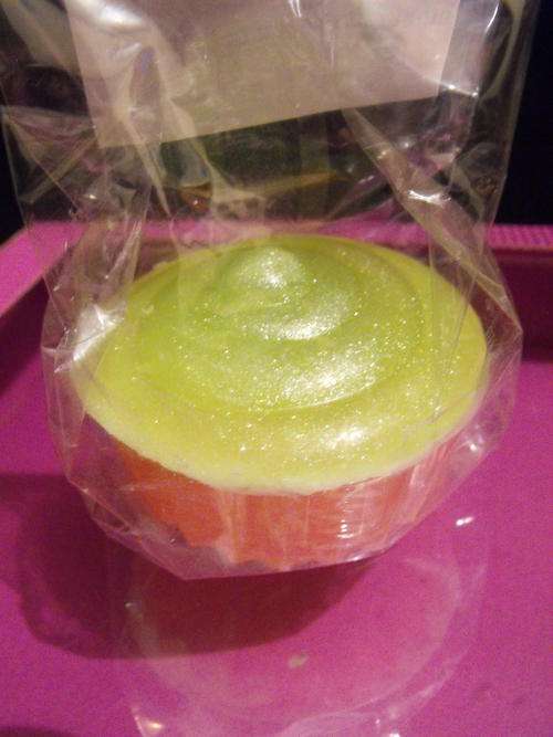 Glycerin soap - cupcake - grapefruit