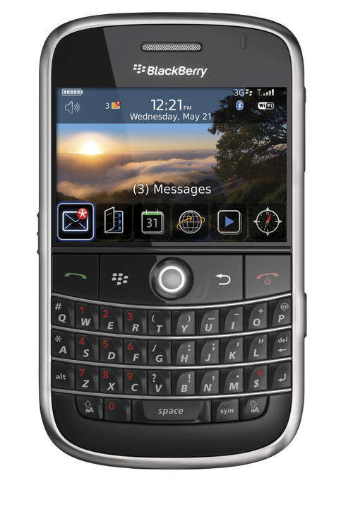 " 1 units on auction" GENUINE Blackberry 9000