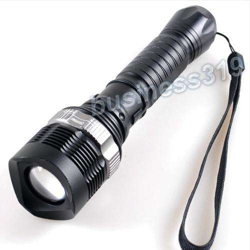 1800 Lumens LED Rechargeable Zoomable Flashlight Torch With Car Charger