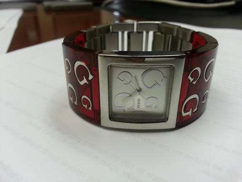 Trendy Guess Watch in Red and Silver