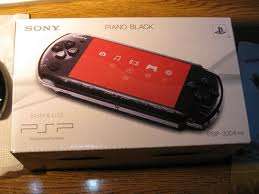 Sony PSP 3004, 2 Gigabyte Memory Card + Need For Speed Pro Street!