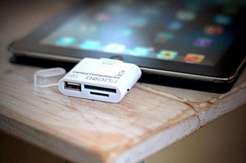 iPhone 3G3GS Sim Card Tray Holder White.jpg