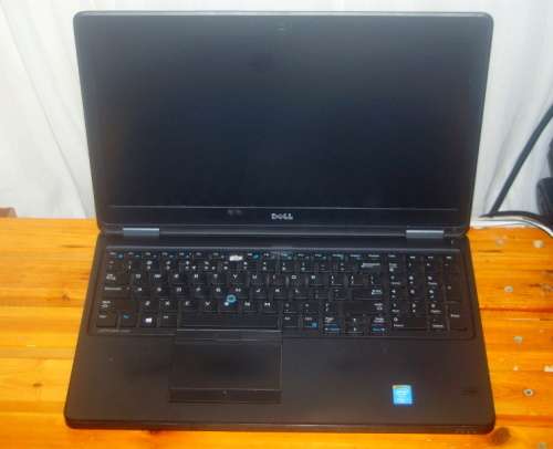 !!! DELL LATITUDE E5550 CORE i7 LAPTOP WITH SSD + 8GB RAM !!!