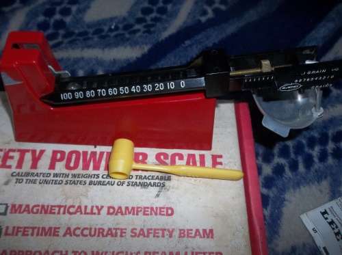 Lee Reloading Scale