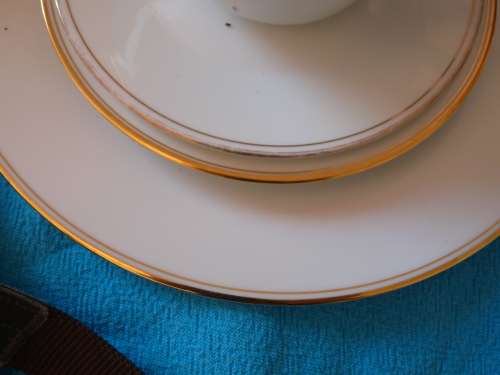 Noritake (RC 8155) 81 piece dinner service and coffee set