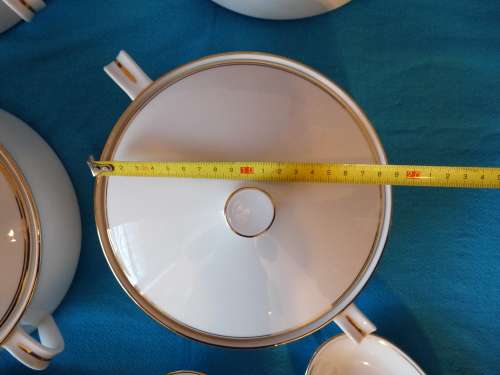 Noritake (RC 8155) 81 piece dinner service and coffee set