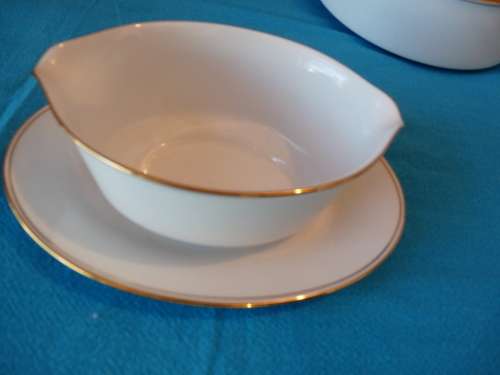 Noritake (RC 8155) 81 piece dinner service and coffee set
