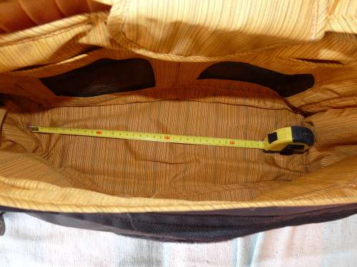 LOW PRICE!! CRUMPLER laptop bag - Practically NEW!