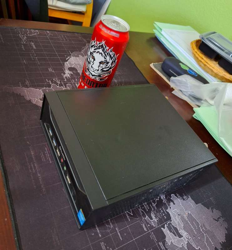 Shuttle Mini PC - fast Core i3, 16GB RAM, 500GB