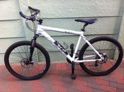 Felt - 26 inch Professional mountain bike