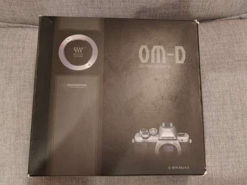 Olympus OMD E-M10ii Mirrorless Digital Camera