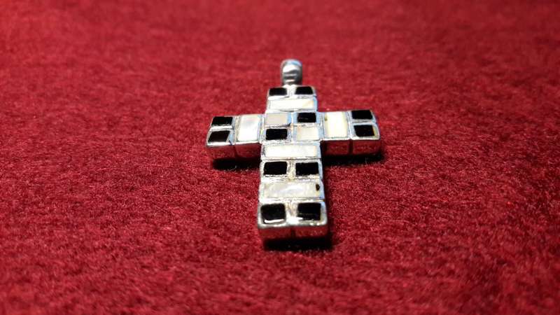 STERLING SILVER PENDANT