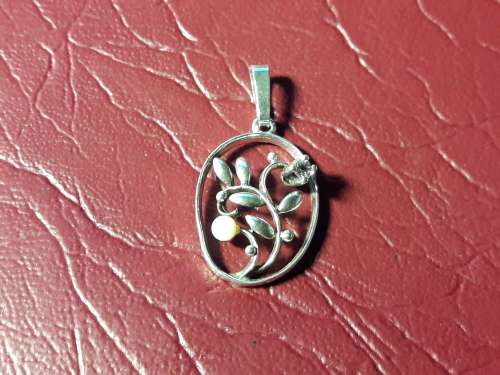 SOLID STERLING SILVER PENDANT