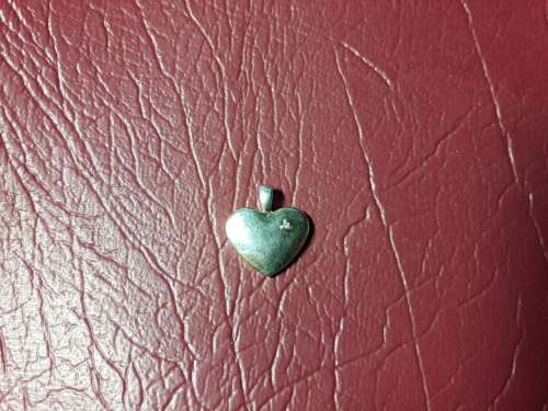 LOVELY SOLID STERLING SILVER PENDANT