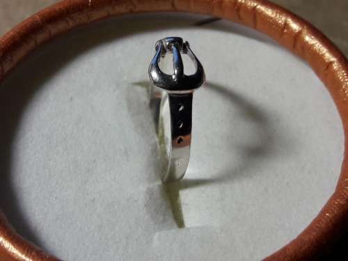 SOLID GENUINE STERLING SILVER RING